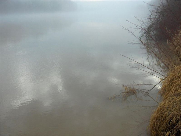 sky_reflecting_river